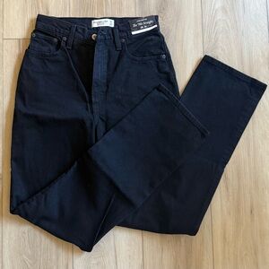 Abercrombie & Fitch Black Women's Straight Leg Jeans